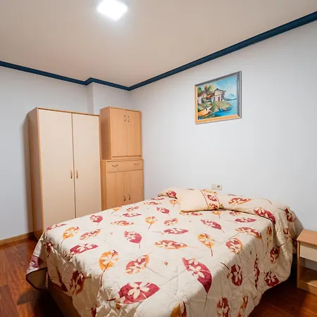 Habitacion Centro Pontereas Ponteareas Exterior photo
